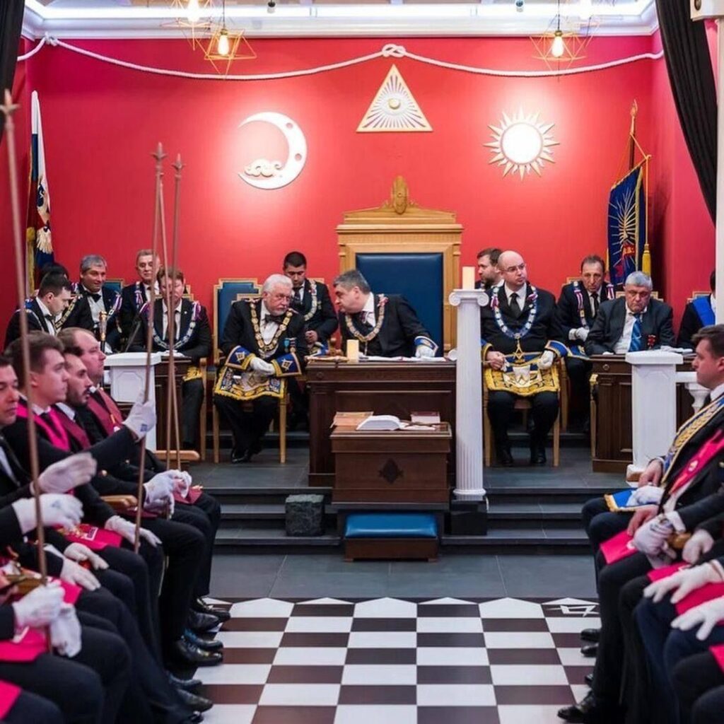 rejoindre les Illuminati