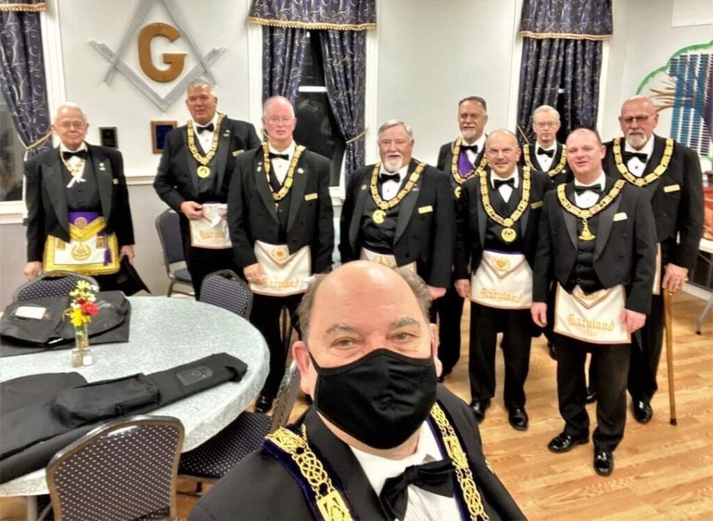 Illuminati Symbol Meaning